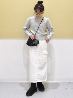 専用品 GU公式 | シャイニークルーネックセーター(長袖)