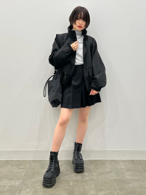 GU公式 | タックショートパンツ