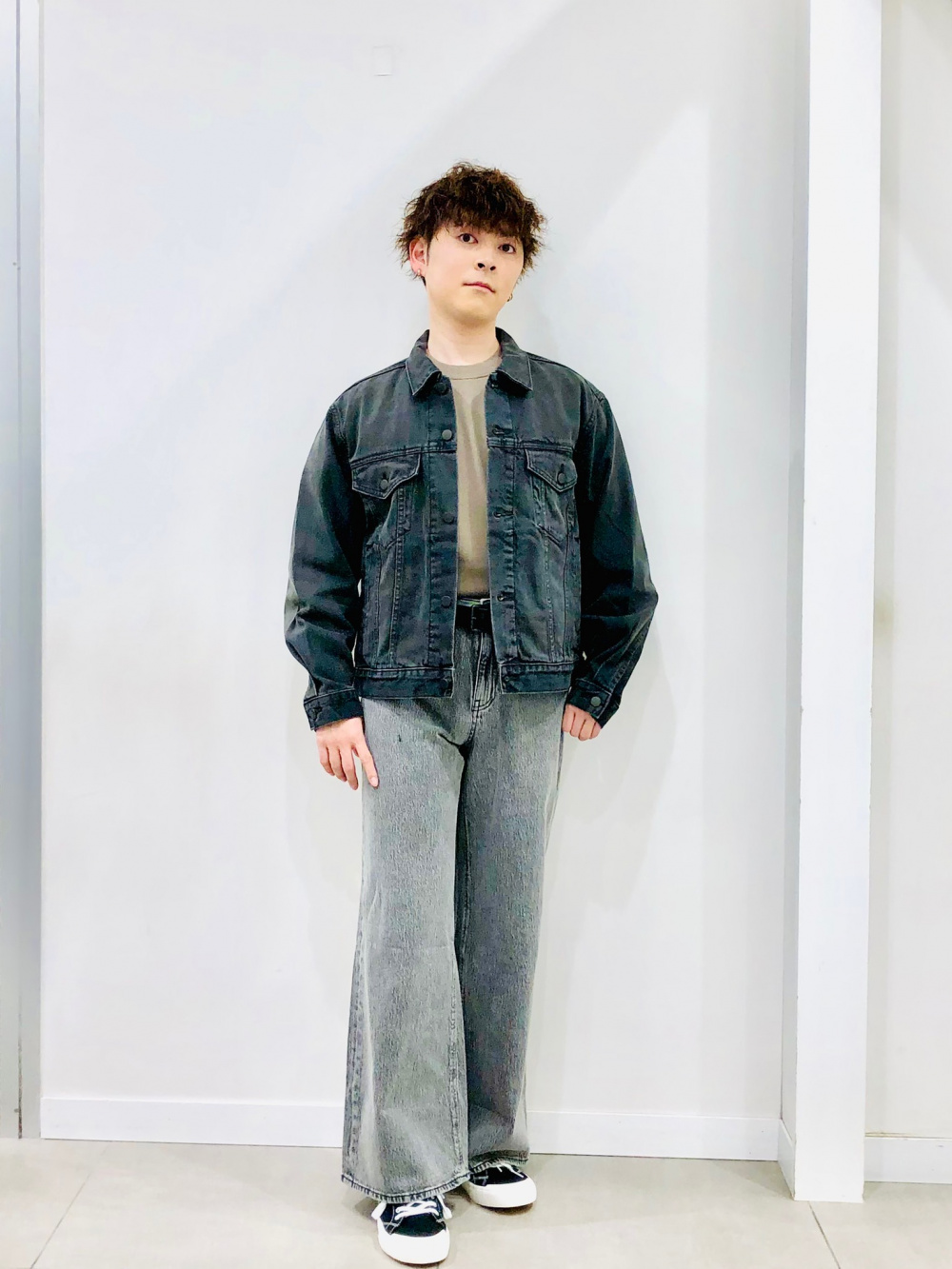 Rocky Monroe｜オーバーサイズデニムジャケット+ワイドパンツ