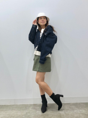 GU公式 | クルーネックボーダーセーター(長袖)Z