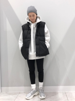 GU公式 | ヒートパデッドベスト