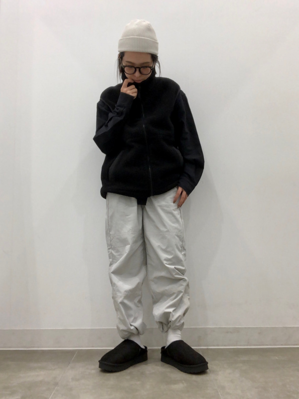 ウォームナイロントラックパンツ(セットアップ可能)（メンズ）の