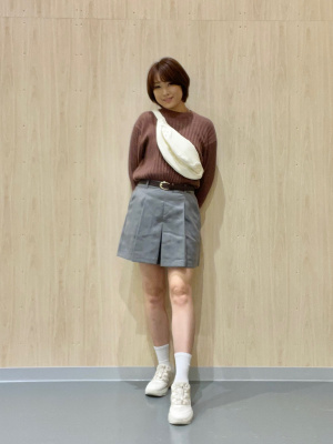 GU公式 | タックショートパンツ