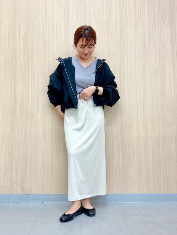 スリットスカート」のレディースのコーディネート一覧 | ジーユー 