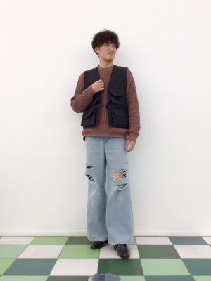 GU公式 | ワイドジーンズ(クラッシュ)+E GU公式 | ワイドジーンズ(クラッシュ)+E