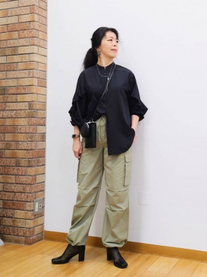 タグ付未使用 定価1.5万 ラッフルスリーブ 長袖ブラウス ベージュ 