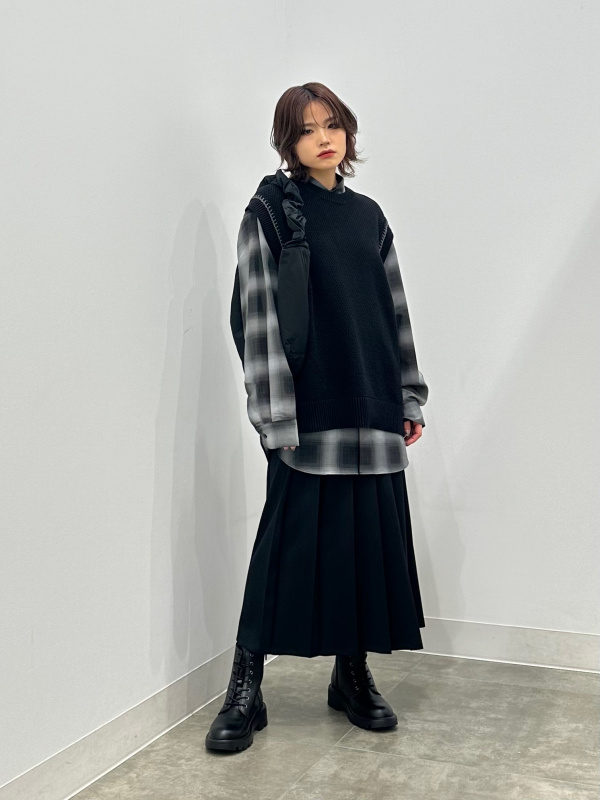 ダークブルーソックスとネイビー長袖シャツセット イージーケアシアーオーバーサイズシャツ(長袖)(チェック)（メンズ）の