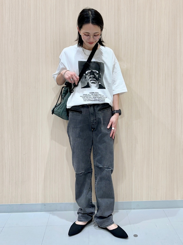 スリムダメージジーンズ UNDERCOVER（メンズ）の着用コーディネート