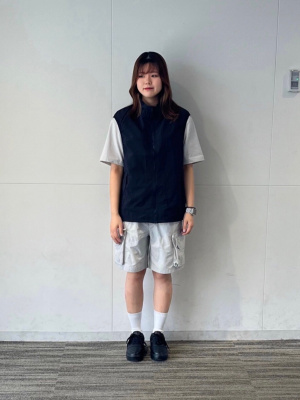 GU公式 | ジップアップベスト