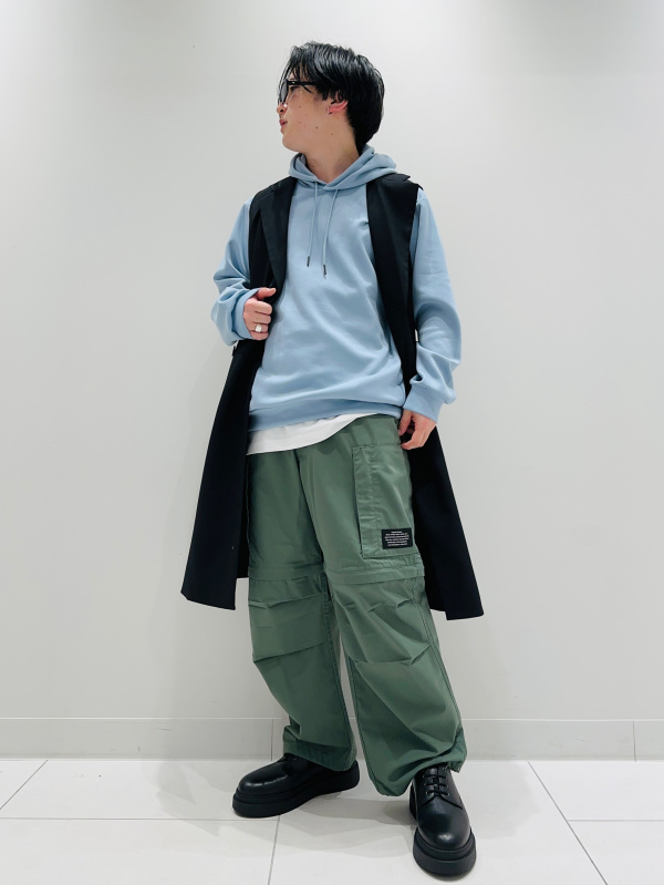 2WAYヘリクルーパンツ UNDERCOVER(メンズ)の着用 2WAYヘリクルーパンツ UNDERCOVER(メンズ)の着用