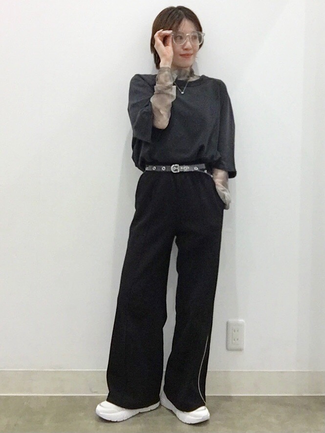 ネックストラップT(半袖)+E、ライトデニムワイドパンツ(丈標準69.0 