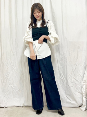 GU公式 | ラッフルスリーブブラウス(長袖)(UVカット機能付き)