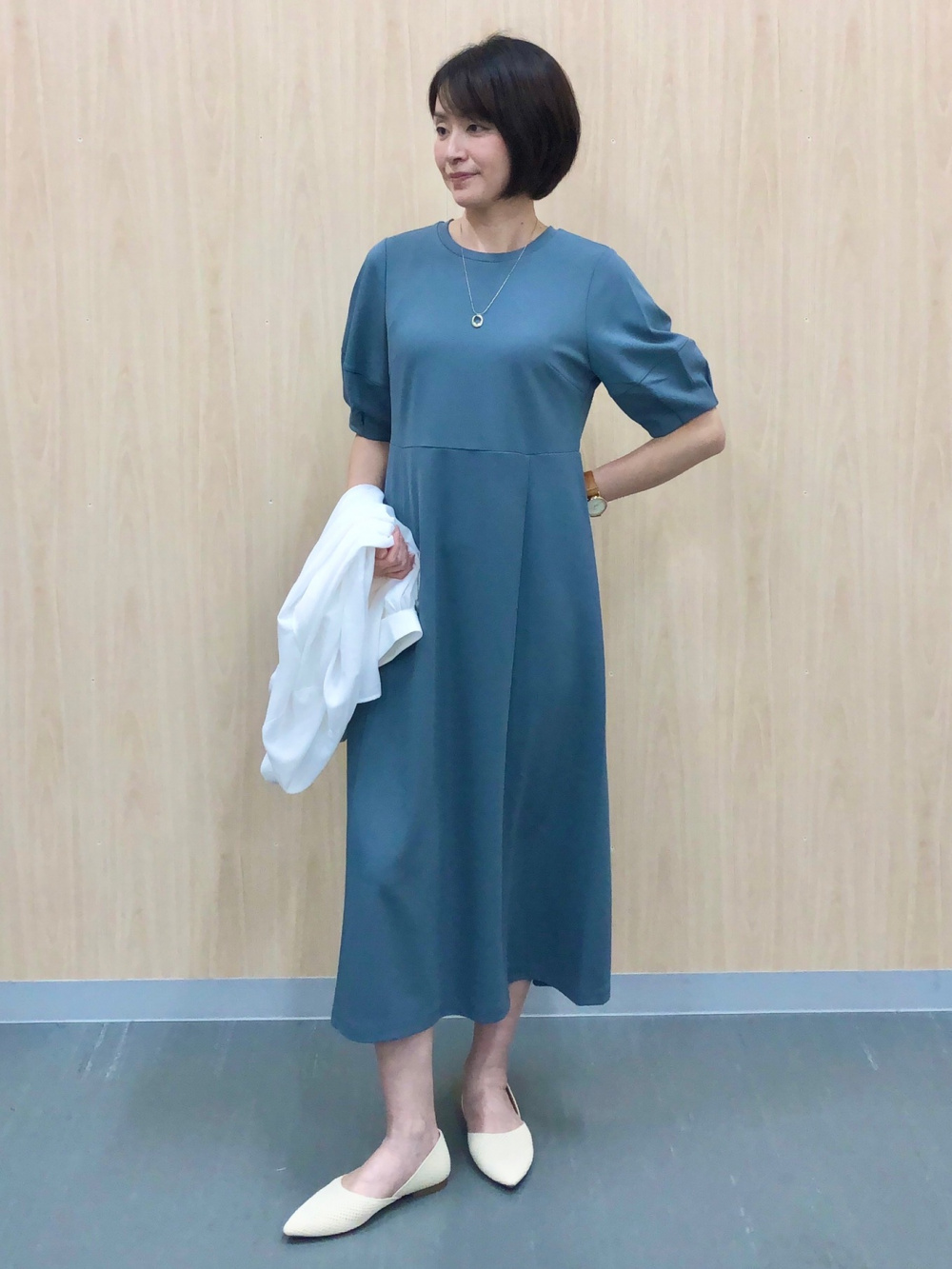 アンフィーロ FINE ランタンスリーブ ワンピース ブルー XL 5分丈 接触