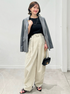 新品☆styling/スタイリング/ジャケット styling/（スタイリング）の「バックサテンジャケット（テーラード