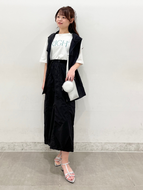 GIRLSクロップドT(半袖)(ロゴ)JR（子ども服）の着用コーディネート一覧