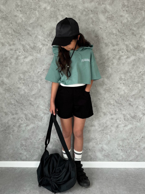 GU公式 | GIRLSクロップドロゴスウェットパーカ(5分袖)JR(セットアップ