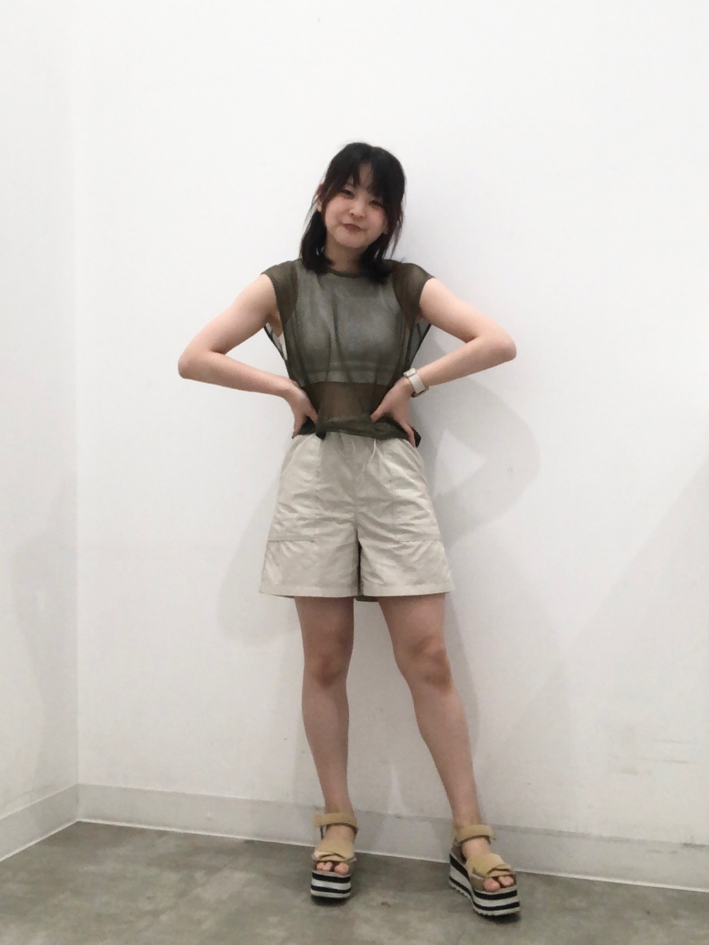 メッシュT(ノースリーブ)、アクティブクロップドタンクトップGA」の