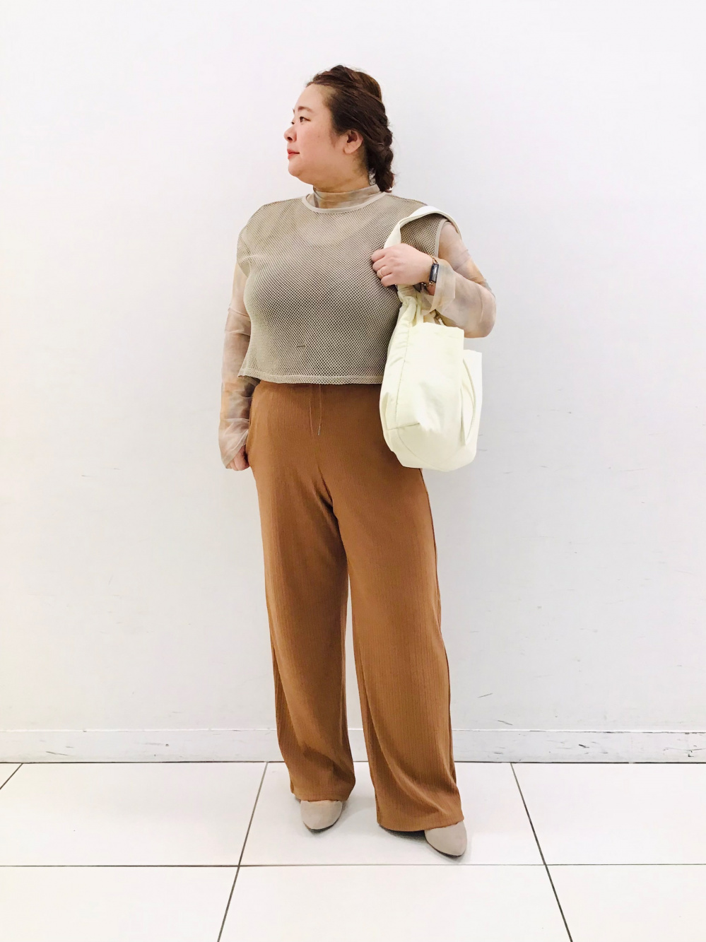 メッシュセーター(長袖)、シアープリントハイネックT(長袖)」の
