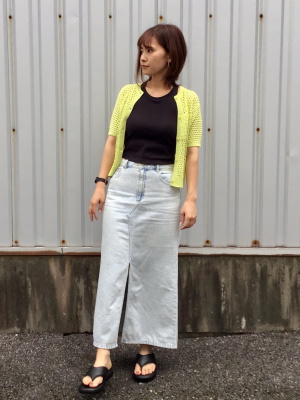 GU公式 | ブラフィールクロップドYバックタンクトップ+X