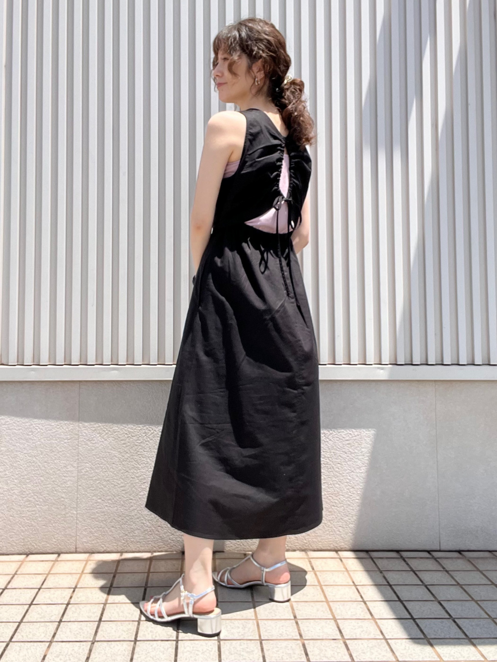 絶対一番安い バックオープンワンピース。 激しい ワンピース