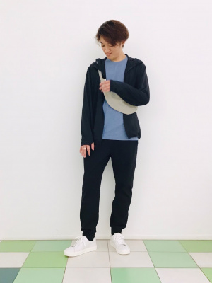 GU公式 | サイドシームレスクルーネックT(半袖)GA