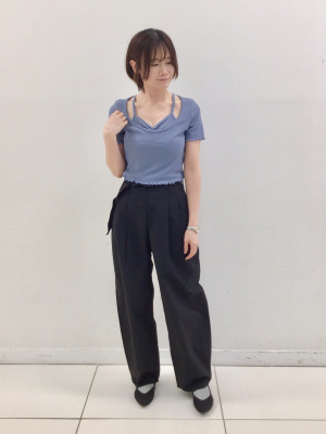 お洗濯のみ美品！GU キャミソールレイヤードTシャツ M ブルー お洗濯のみ美品！GU キャミソールレイヤードTシャツ M ブルー