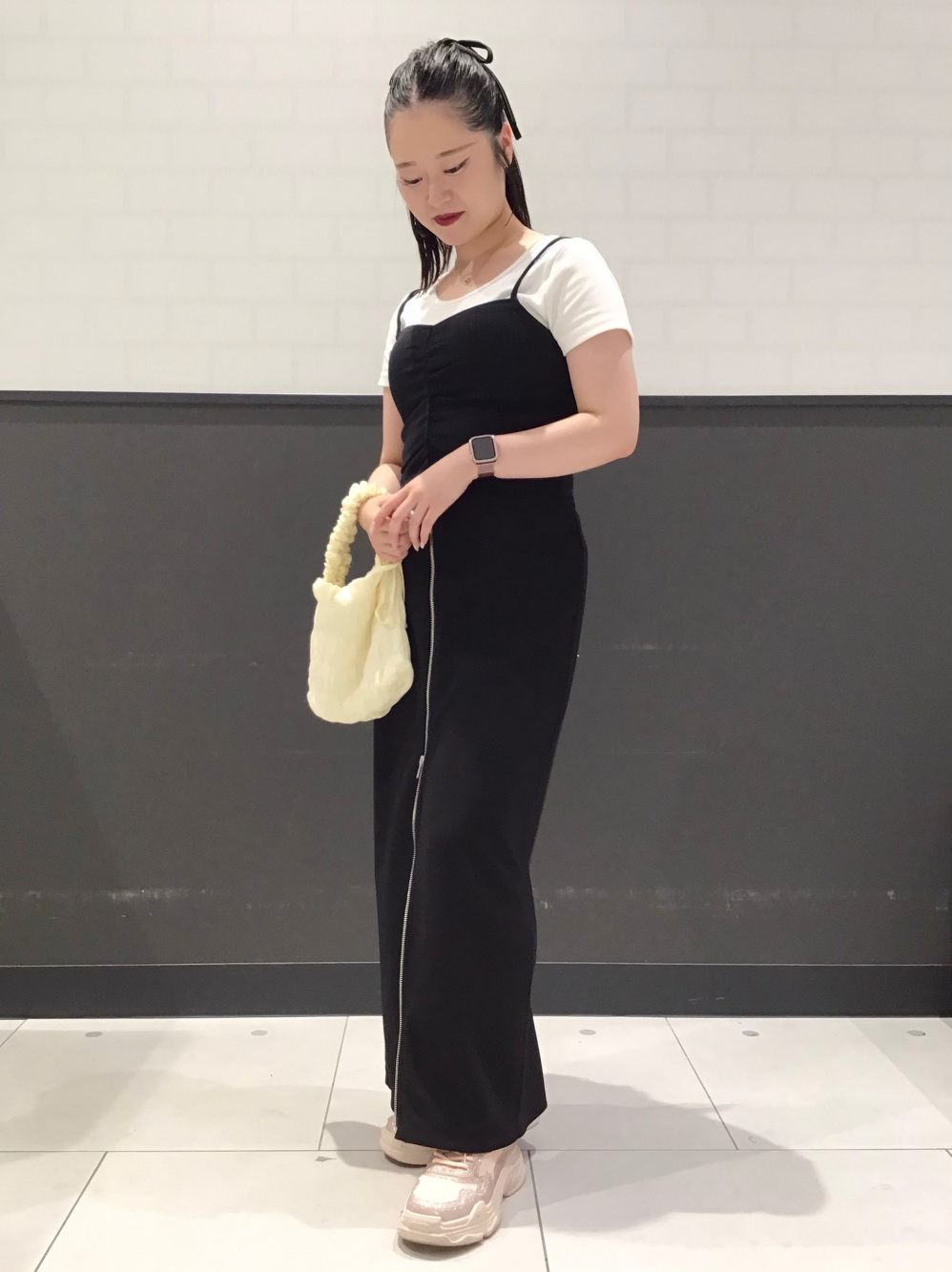 1061701 Spun Polyester Stretch Twill – 瀧定名古屋株式会社 10課