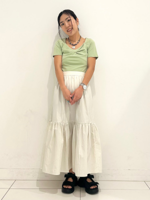 GU公式 | フロントツイストT(半袖)+E