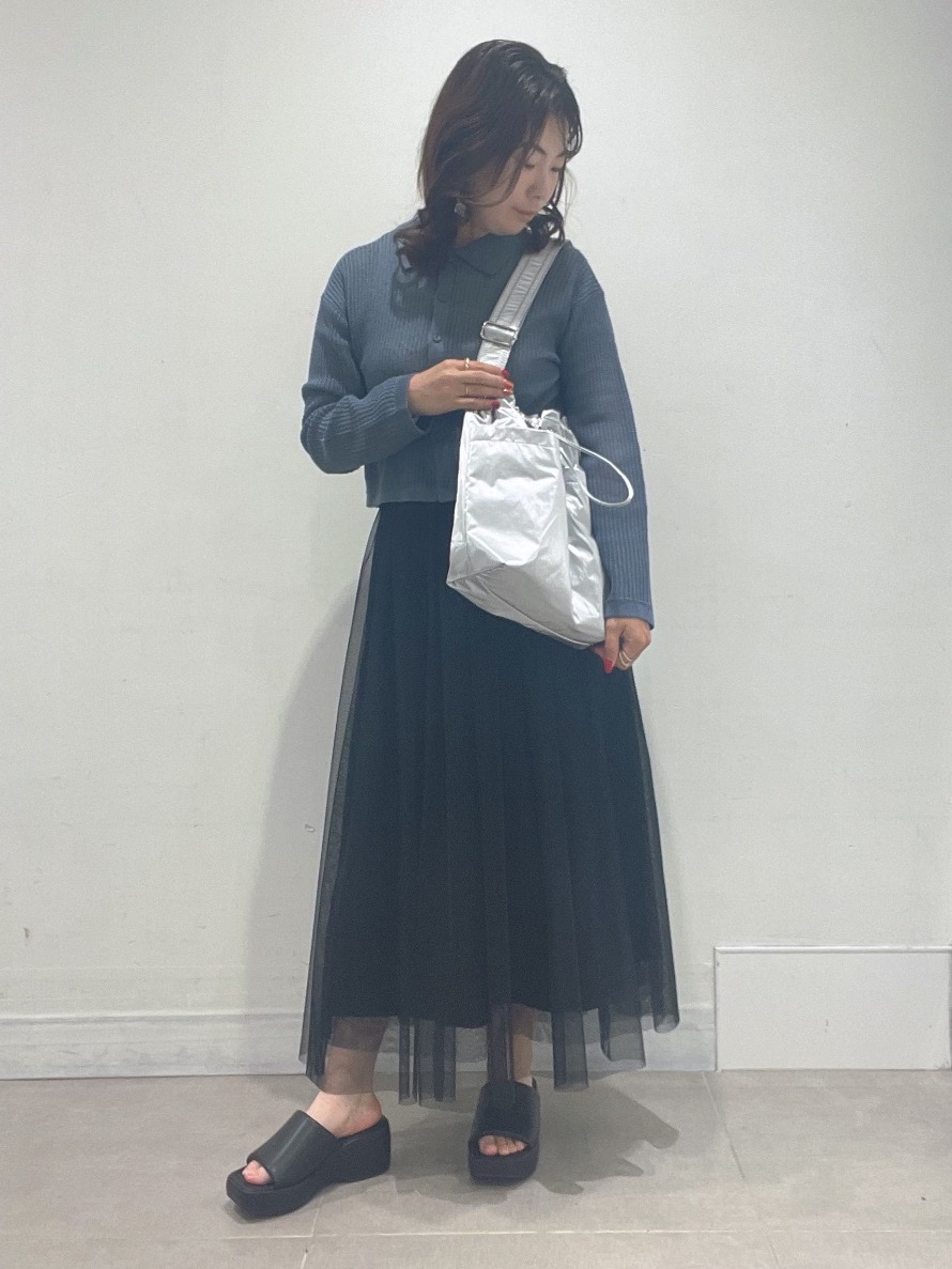メッシュポロカーディガン(長袖)Q、チュールロングスカートZ」の