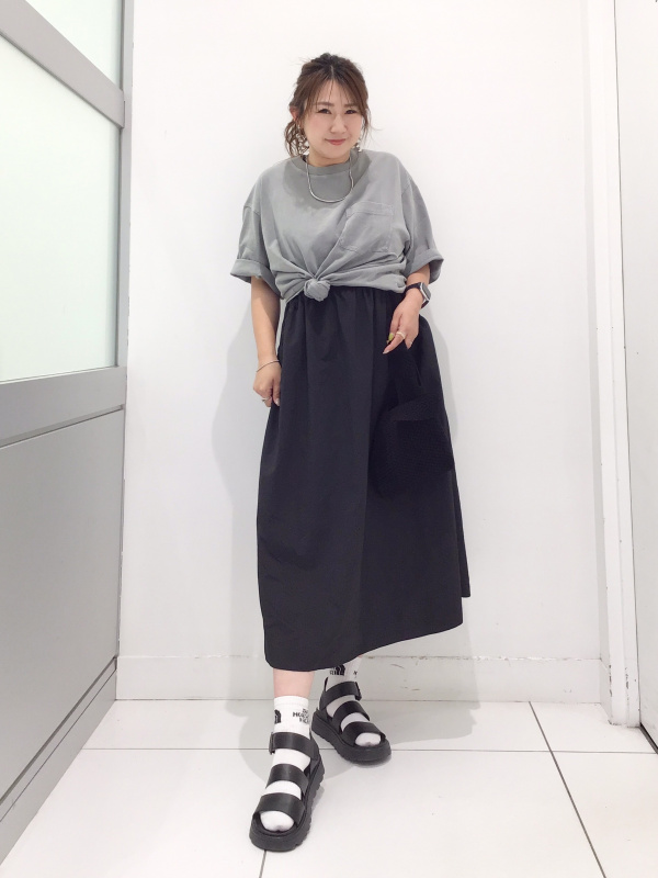 女裝網路獨家-拼接連身裙(無袖)+E(接觸涼感) | UQ 搜尋 女裝網路獨家-拼接連身裙(無袖)+E(接觸涼感) | UQ 搜尋