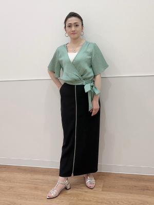 GU公式 | テクスチャーラップブラウス(半袖)Q 