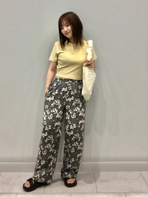 GU公式 | フラワープリントプルオンパンツ+E