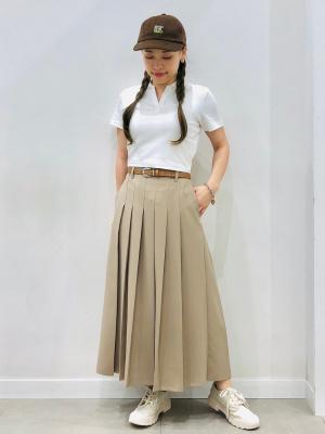 CELINE プリーツミディスカート ベージュ RJ047848K01GS CELINE(セリーヌ) スカート(レディース) - 海外通販のBUYMA