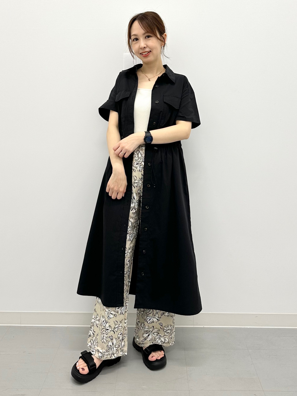 透かし編みスキッパーポロセーター(半袖)、フラワープリントプル 透かし編みスキッパーポロセーター(半袖)、フラワープリントプル