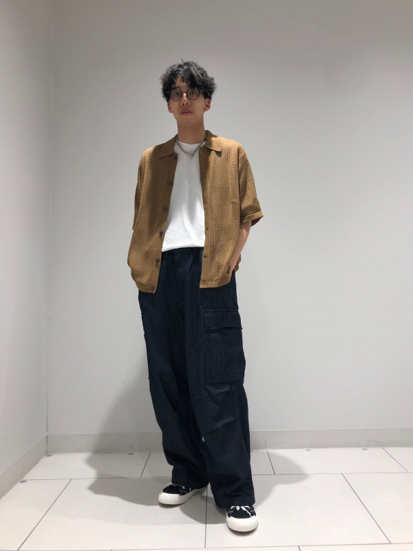 ヒートパデッドモッズコート、デニムスーパーワイドカーゴパンツの