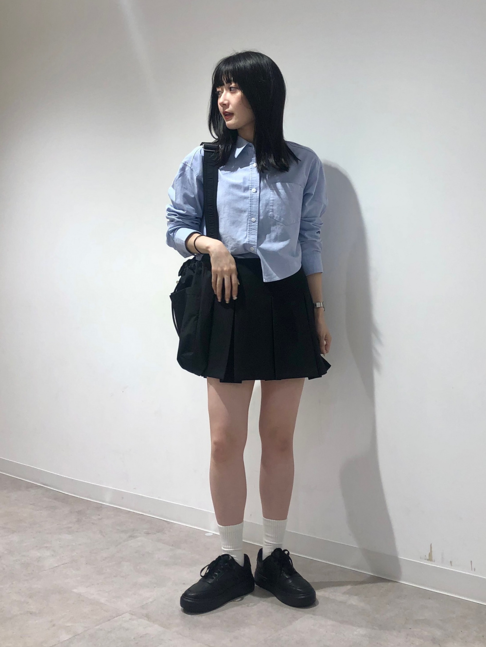 ドライダブルフェイスパーカ(5分袖)、ローウエストプリーツミニ  