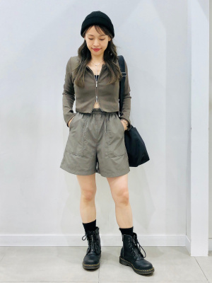 GU公式 | ナイロンプルオンショートパンツ+E