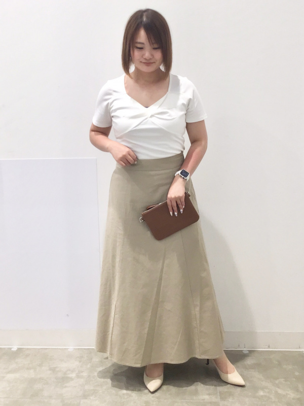 フロントツイストT(半袖)+E（レディース）の着用コーディネート一覧