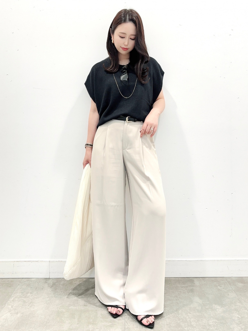 シームT(半袖)Q+E、ドレープワイドパンツZ(セットアップ可能
