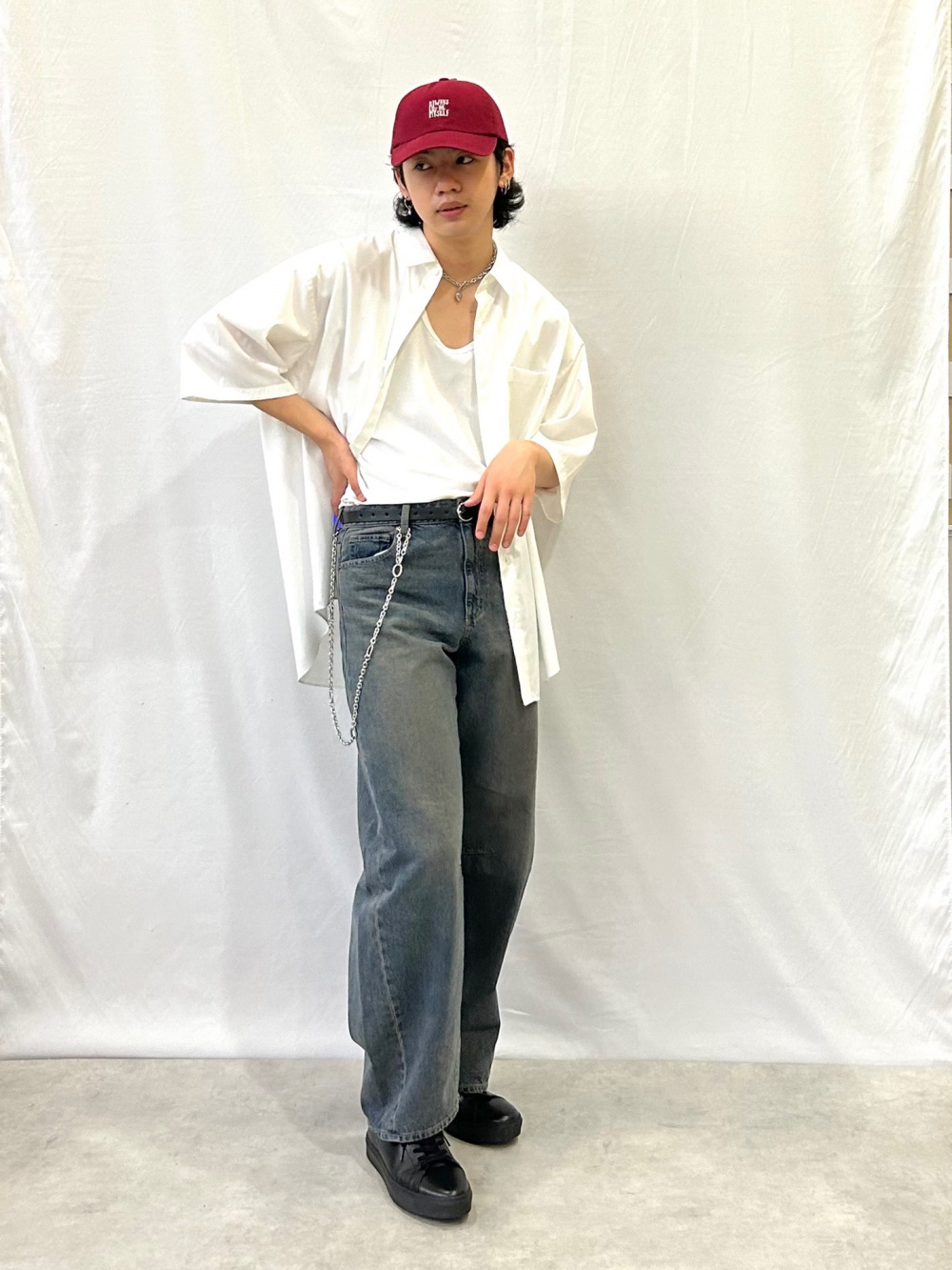 美品 beautiful people ベルト付き ワイドテーパードジーンズ リバーシブルT(5分袖) beautiful people、ワイドテーパード