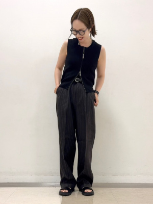 ★希少★GU 新品ツータックバギースラックス ストライプ Lサイズ GU ツータック バギースラックス 新品 グレー XL - メルカリ