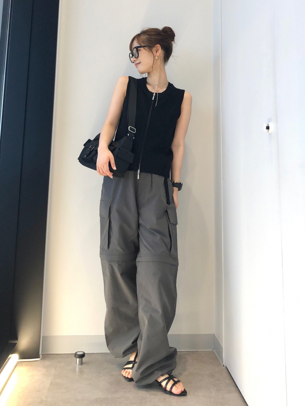 早い者勝ち❗️期間限定❗️【GU 】バックボタンセーター、シアーニットフレアスカート バックボタンセーター(半袖)Z+E、シアーニットフレアスカートZ+E