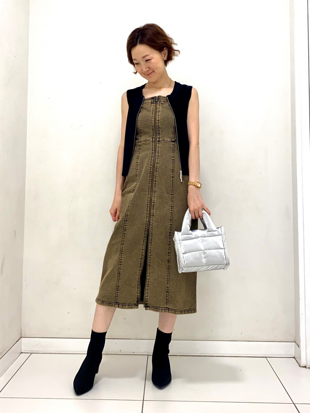 ダブルジップセーター(ノースリーブ)、デニムフロントジップワンピース