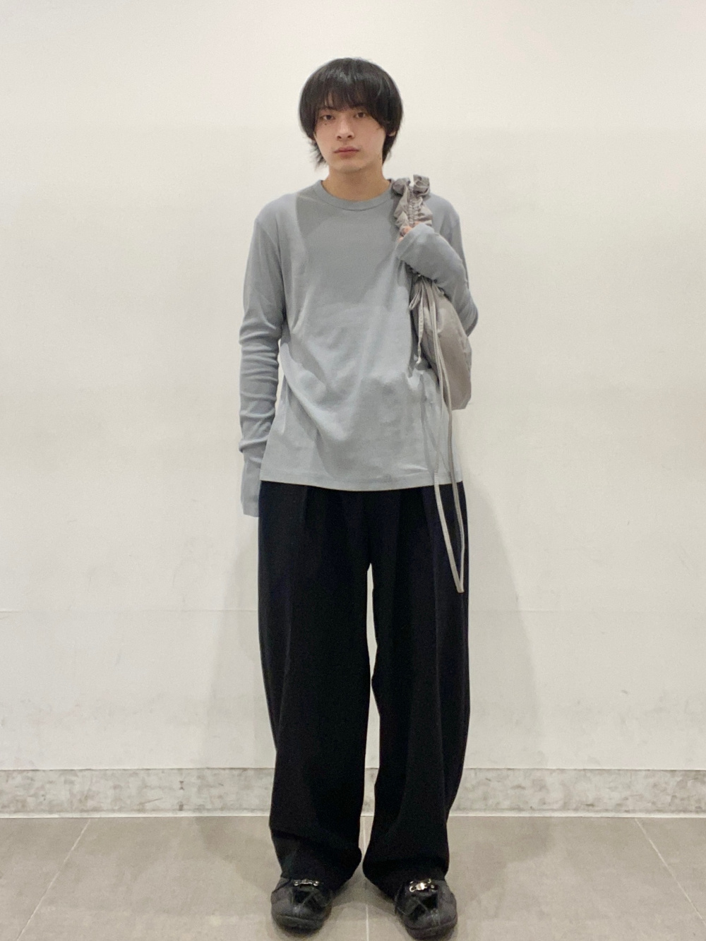 Barrel Leg Slacks」| GU的穿搭理念