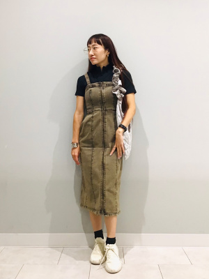 GU公式 | ハーフジップT