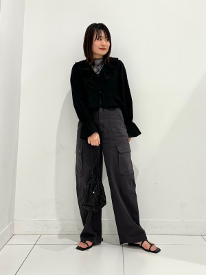 GU公式 | ラッフルボレロブラウス