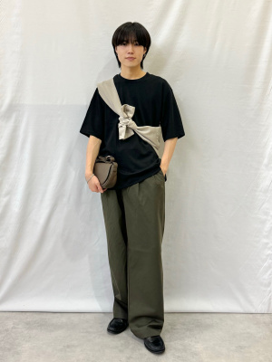 GU公式 | チノツータックバギースラックス(丈標準71.0～75.0cm)