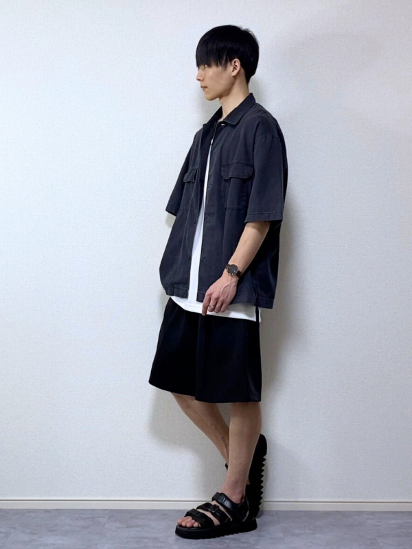 ライトデニムオーバーサイズワークシャツ(5分袖)（メンズ）の着用