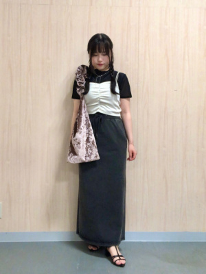 GU公式 | リブフロントギャザーキャミソール(セットアップ可能)