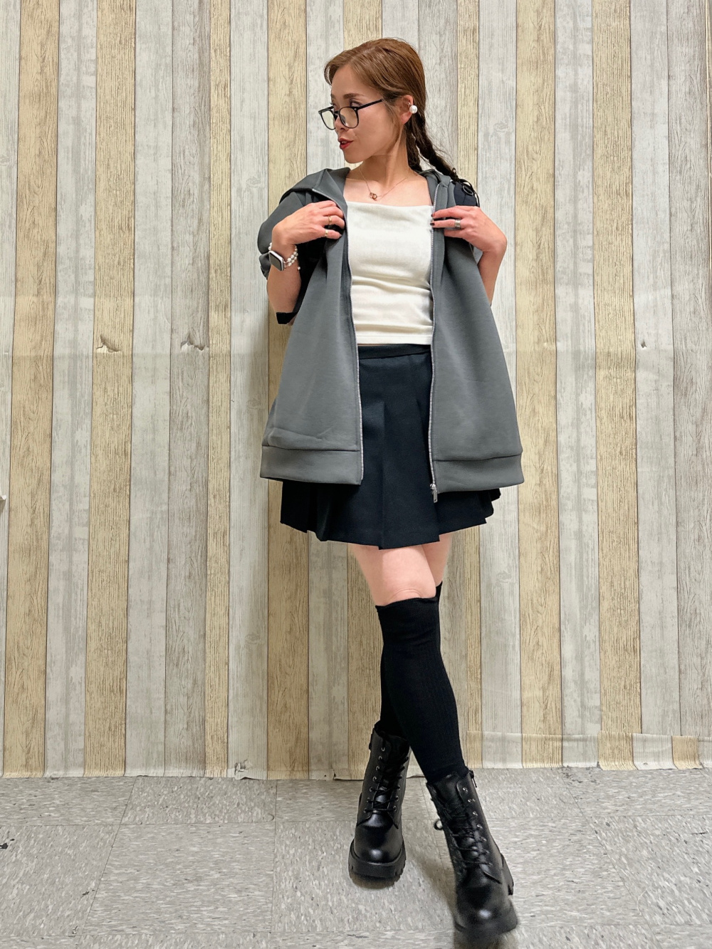 ニットクロップドタンクトップ(ボーダー)+E、コクーンジョガープルオン